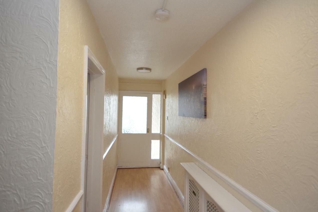 Four Bedroom Townhouse 12 Minutes Walk To Excel Exhibition Centre Londres Exterior foto